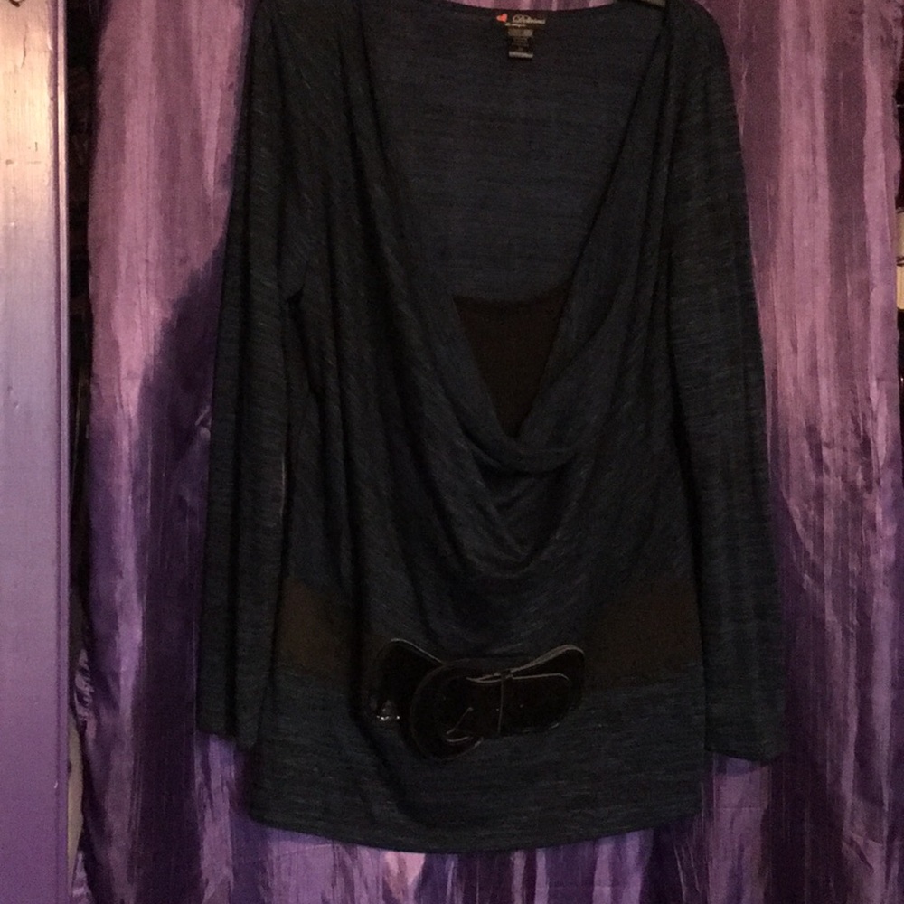 Retro looking blouse
